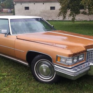 1976 Cadillac Sedan Deville V8