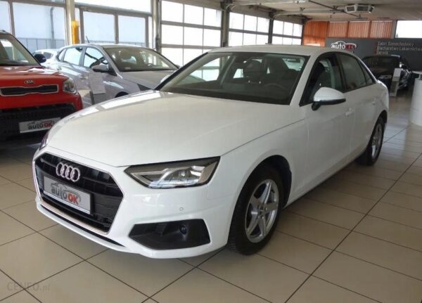 Audi A4 35 TFSI mHEV S tronic