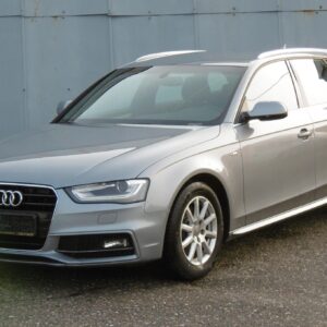 Audi A4 B8 S-LINE