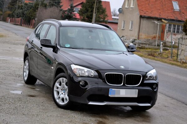 BMW X1 / 2.0 150KM Benzyna / Nawigacja