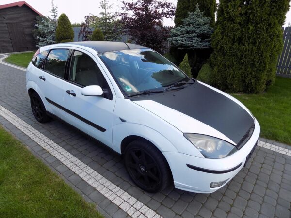 FORD FOCUS 1.6 16V 100 KM