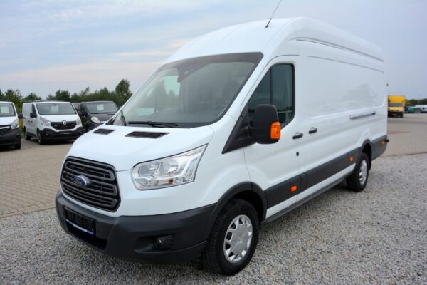 FORD TRANSIT 2