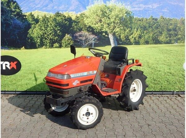 Traktor japoński Yanmar Ke2D 4WD nie Iseki Yanmar