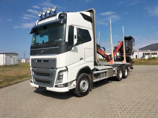 VOLVO FH16 750 do drewna lasu 6x4 Loglift 108S